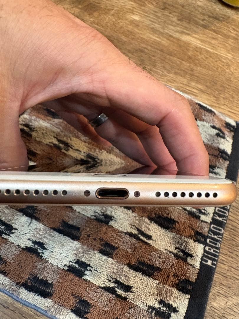 iPhone8Plus 256G ピンク