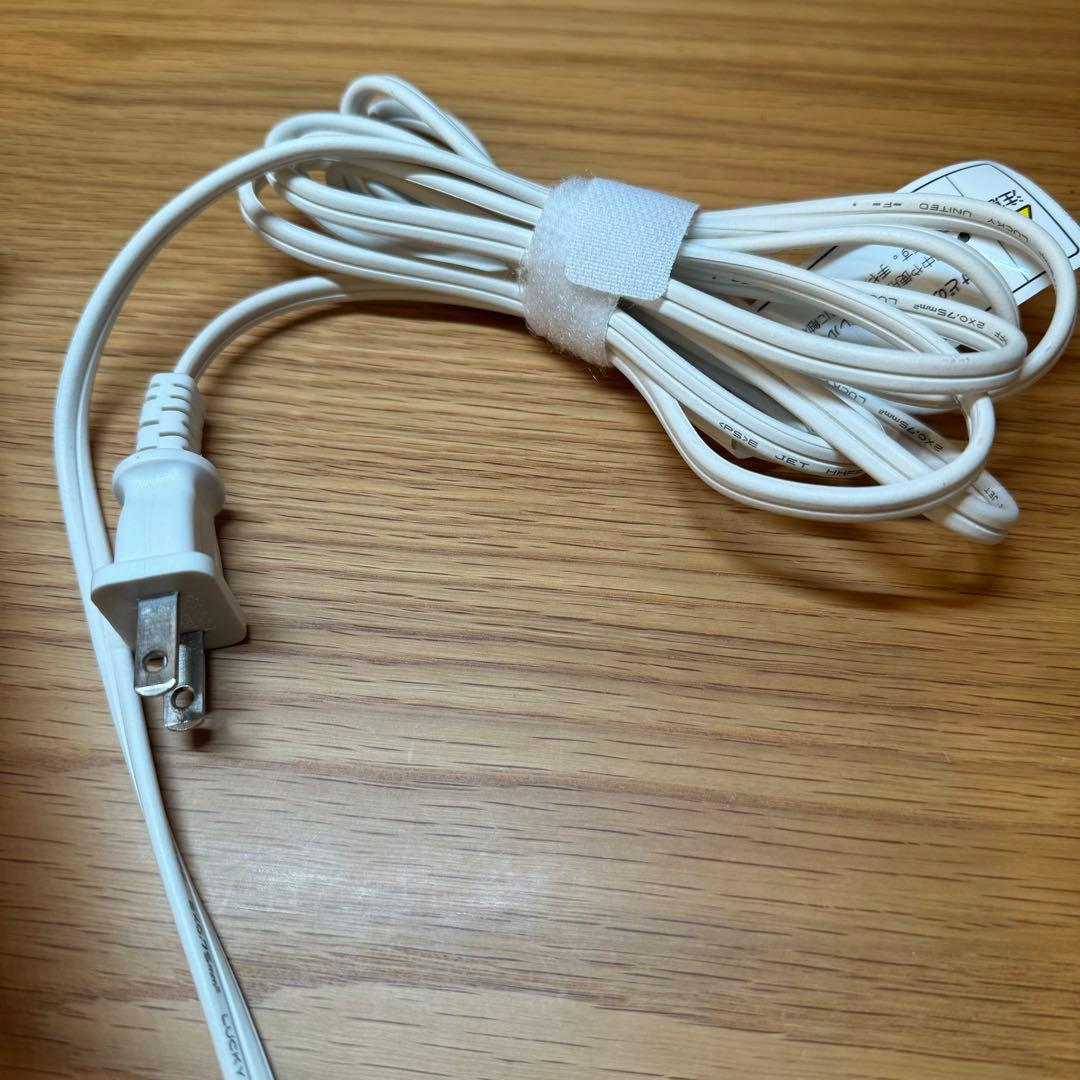 絹女 KINUJO カールヘアアイロン ホワイト 28mm