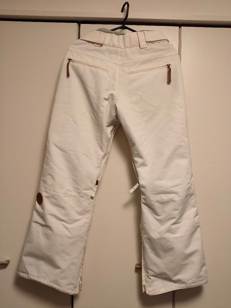 【エーアールジー　スノーボードウェア　レディースM　上下＋グローブ 3点セット】