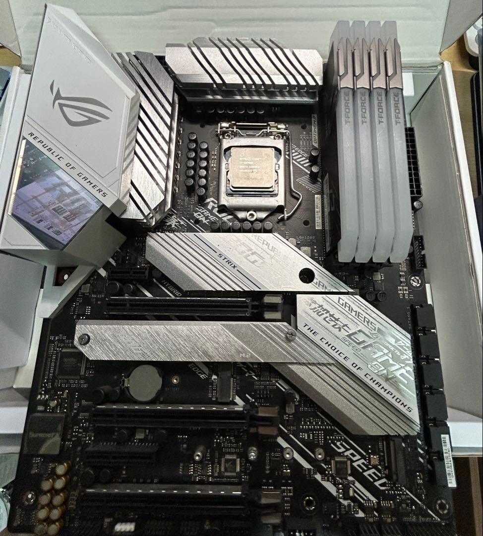 intelCPU i-10700k マザボメモリセット