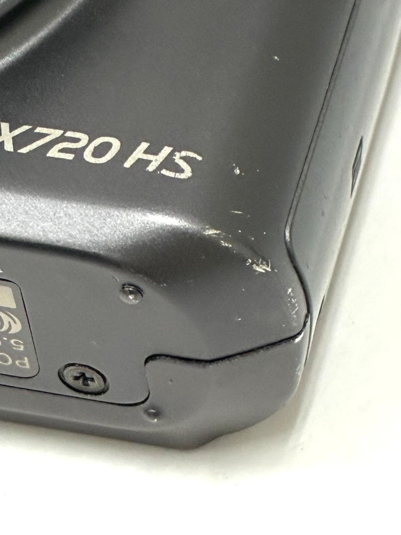 25K12-090 キャノン SX720HS デジカメ 通電確認済 液晶割れ有り