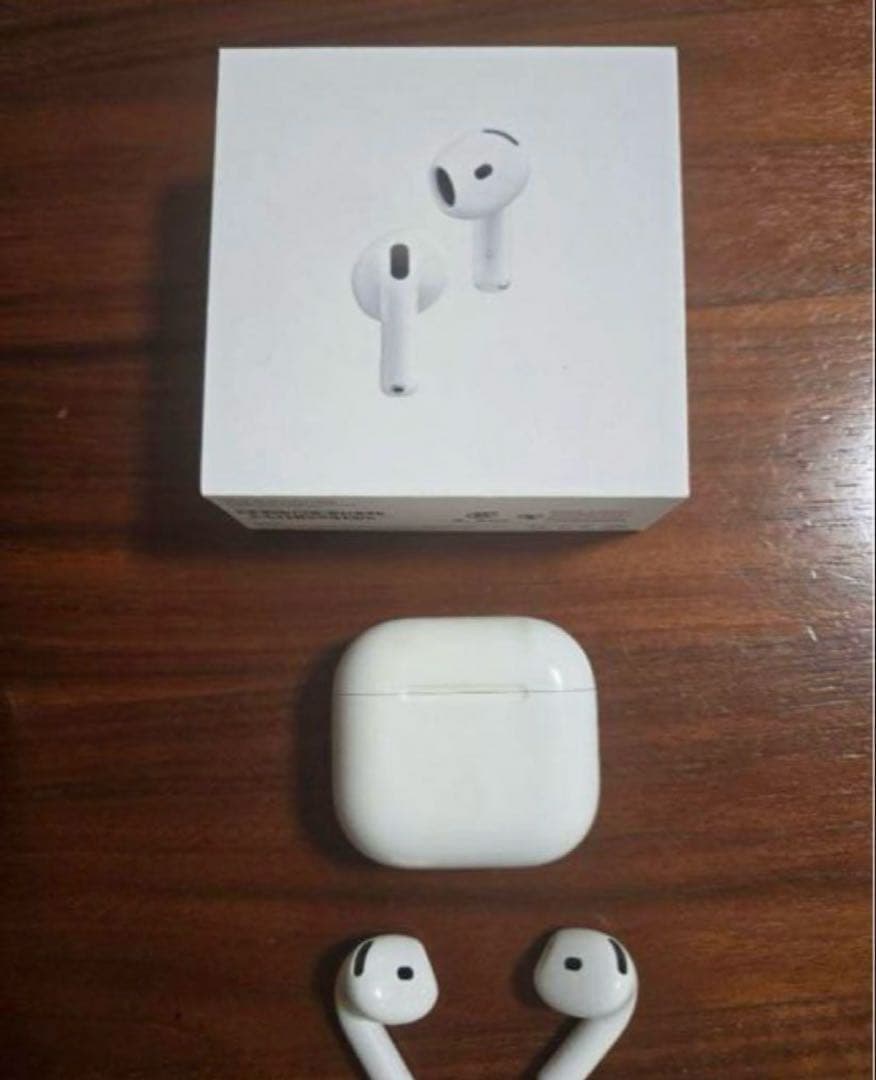 AirPods4本体 ホワイト ノイズキャンセリング