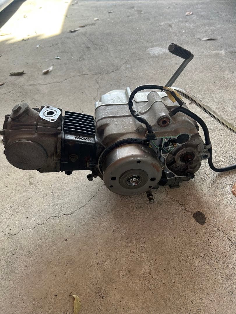 シャリー純正エンジンボアアップ75cc