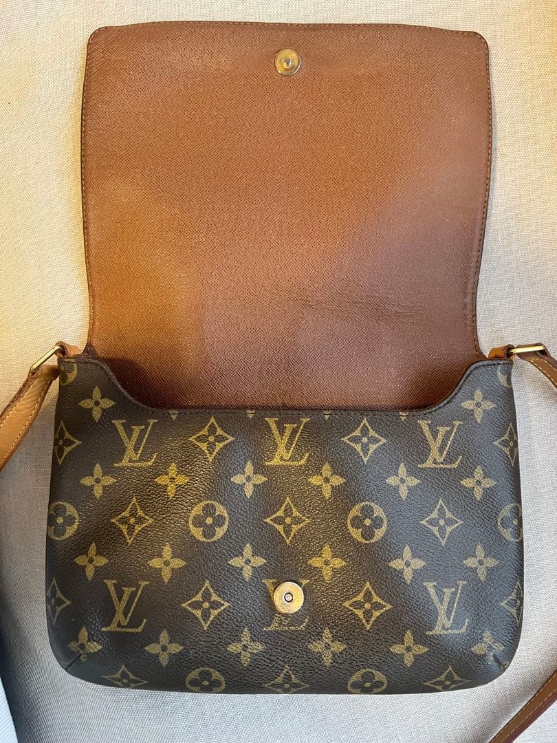 Yuming さま専用　ルイヴィトン　ミュゼットタンゴ　ロングストラップ