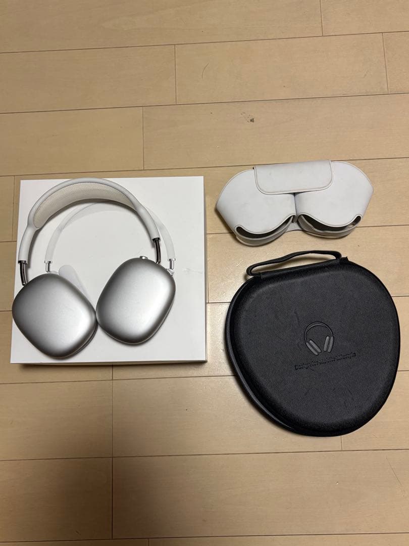 AirPods Max シルバー 本体とケース 付属品あり 100％正規品