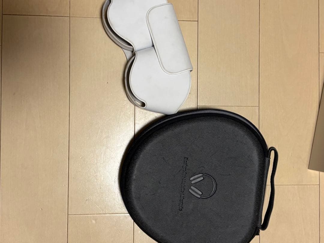 AirPods Max シルバー 本体とケース 付属品あり 100％正規品