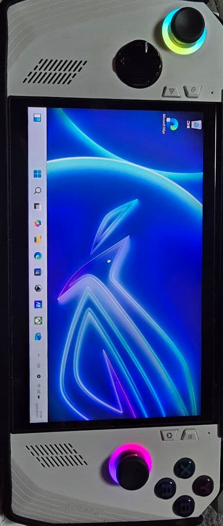 ASUS ROG Ally　RC71L-Z1E512 2TB