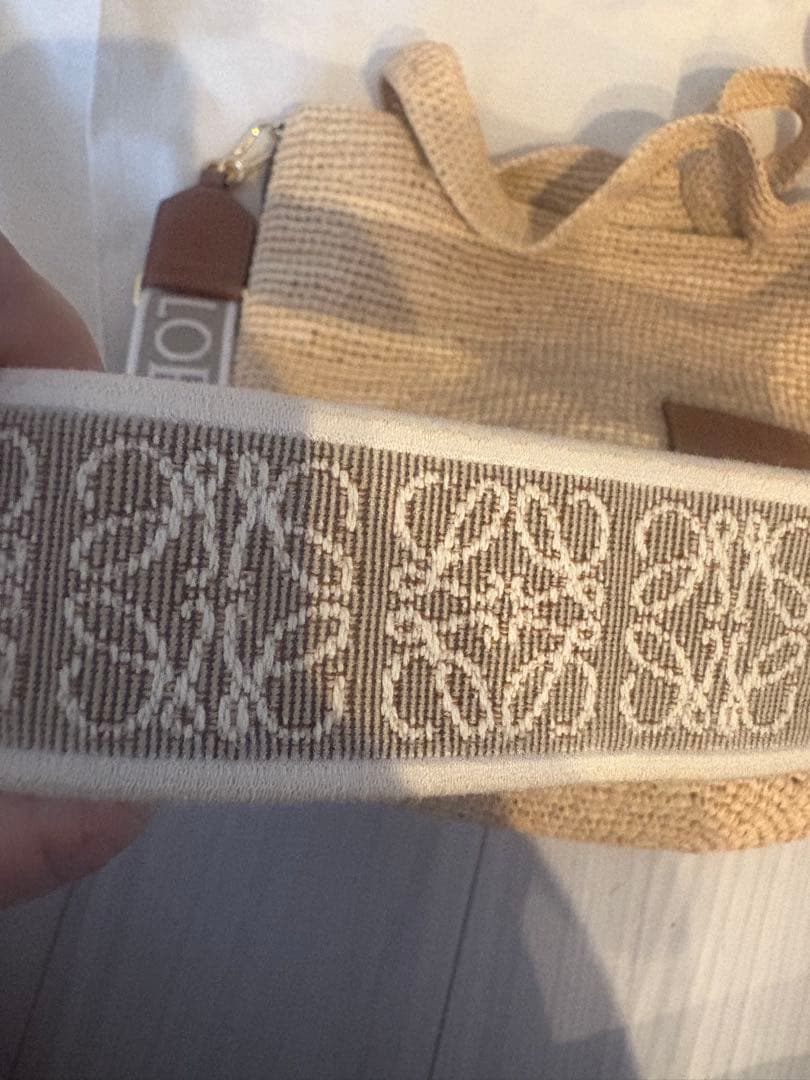 正規品　レアLOEWE　ロエベスリットバック（ミニ）アナグラムベルト