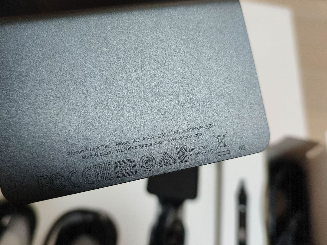 液タブ Wacom Cintiq Pro13 DTH-1320/K0