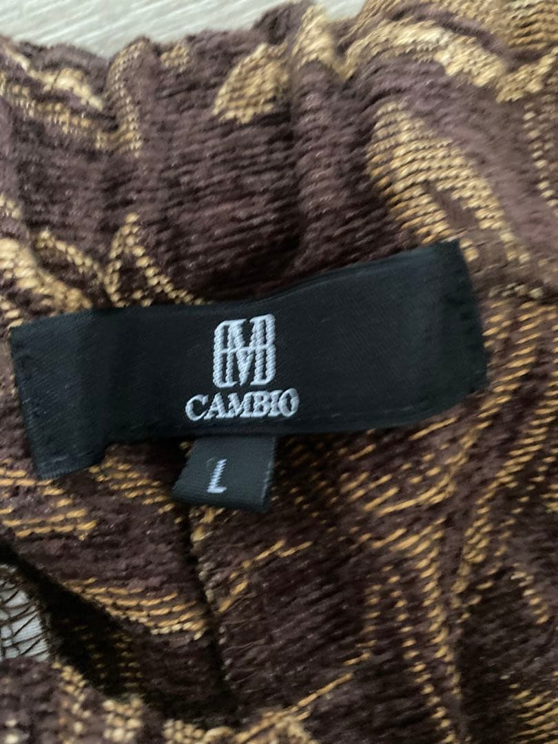 CAMBIO ペイズリー柄ショートパンツ L 未使用