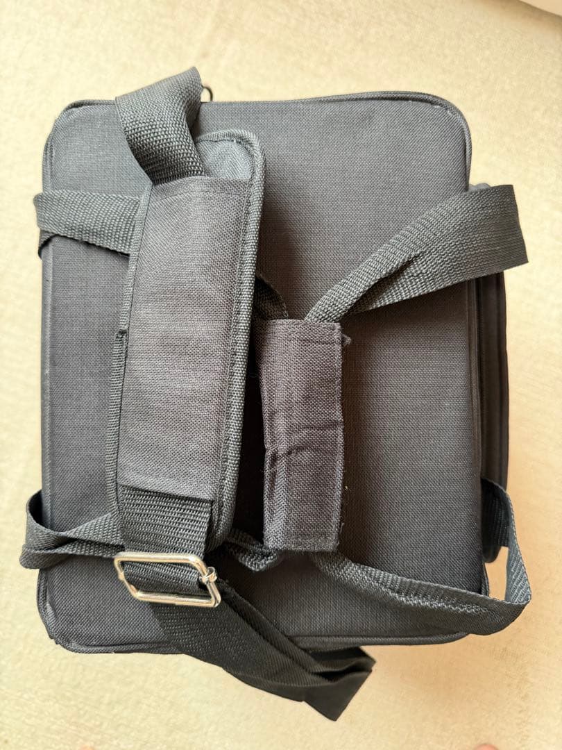 NEO-POWER ベースアンプAAD by Phil Jones。