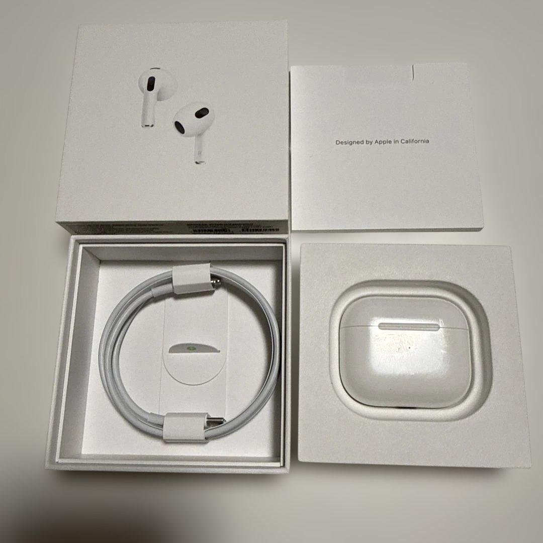 AirPods3 本体 ホワイト 充電ケース付き