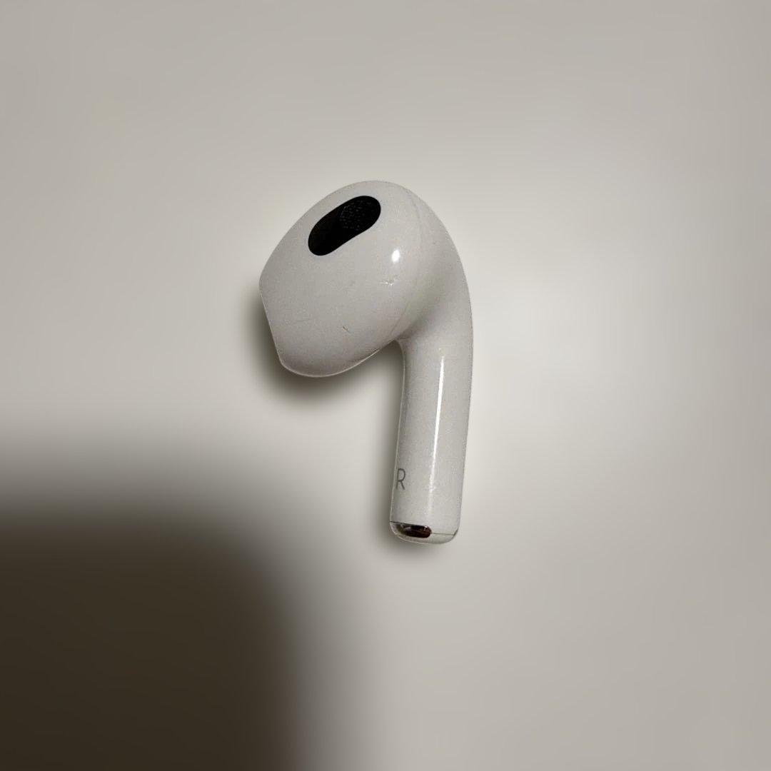 AirPods3 本体 ホワイト 充電ケース付き
