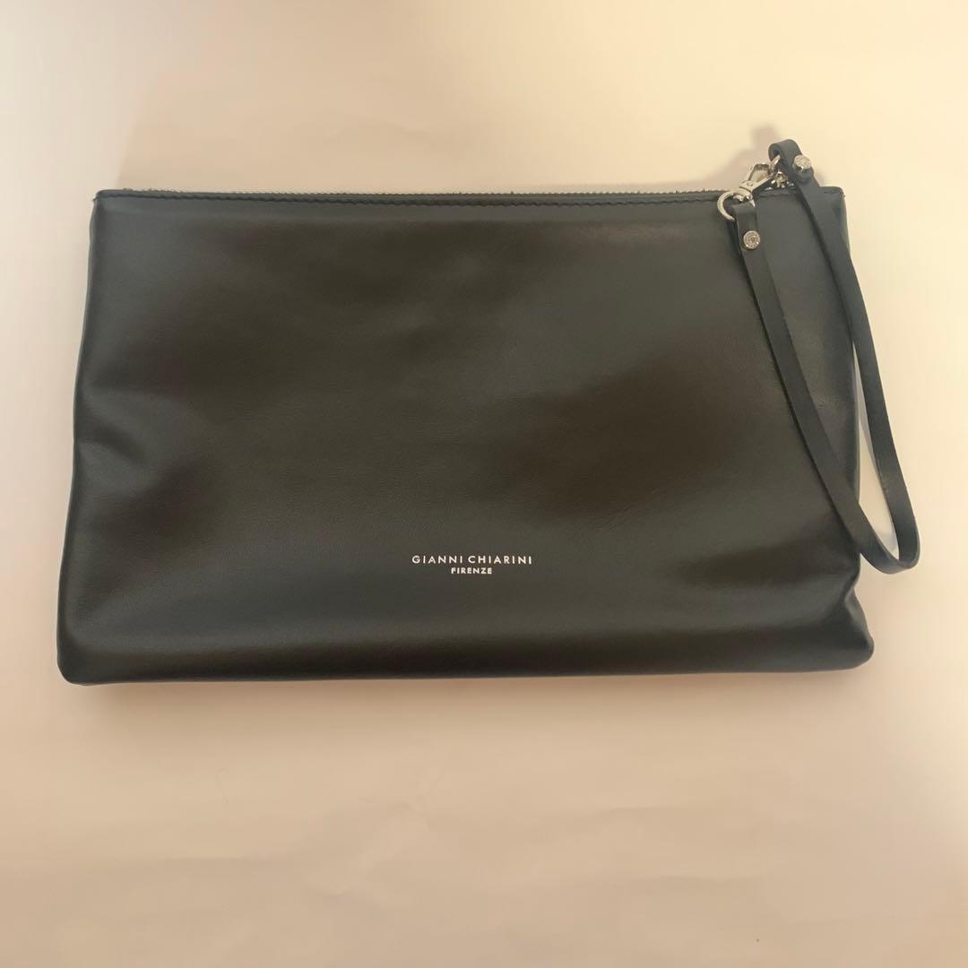 美品　ジャンニ キアリーニ　マルチェッラM タグあり　ポーチ付き