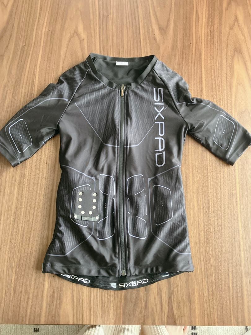 SIXPAD パワースーツ セット　レディースMサイズ