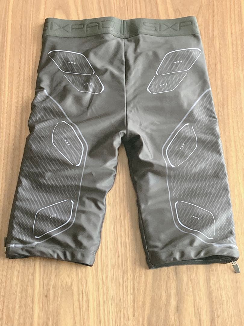 SIXPAD パワースーツ セット　レディースMサイズ