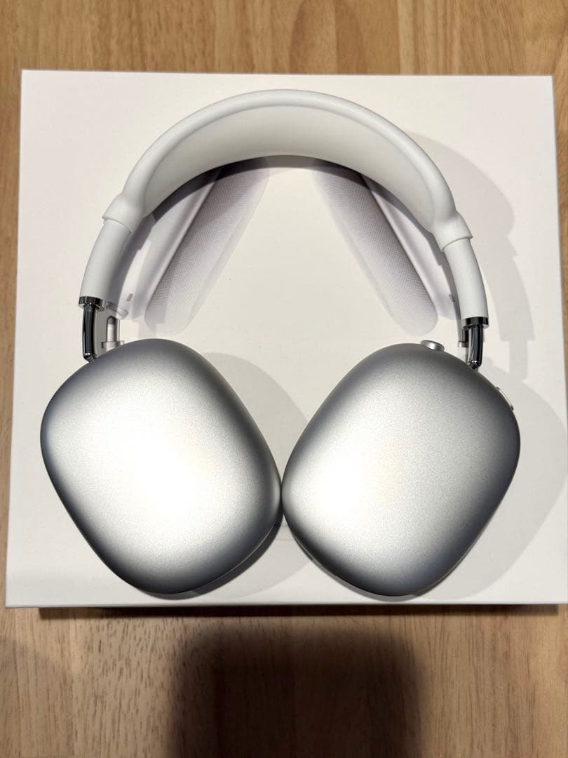 Airpods Max シルバー