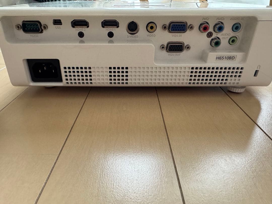 Acer H6510BD プロジェクター本体