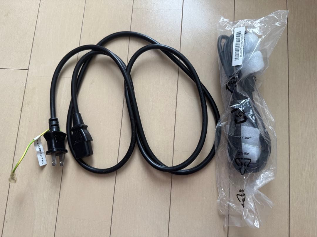 Acer H6510BD プロジェクター本体