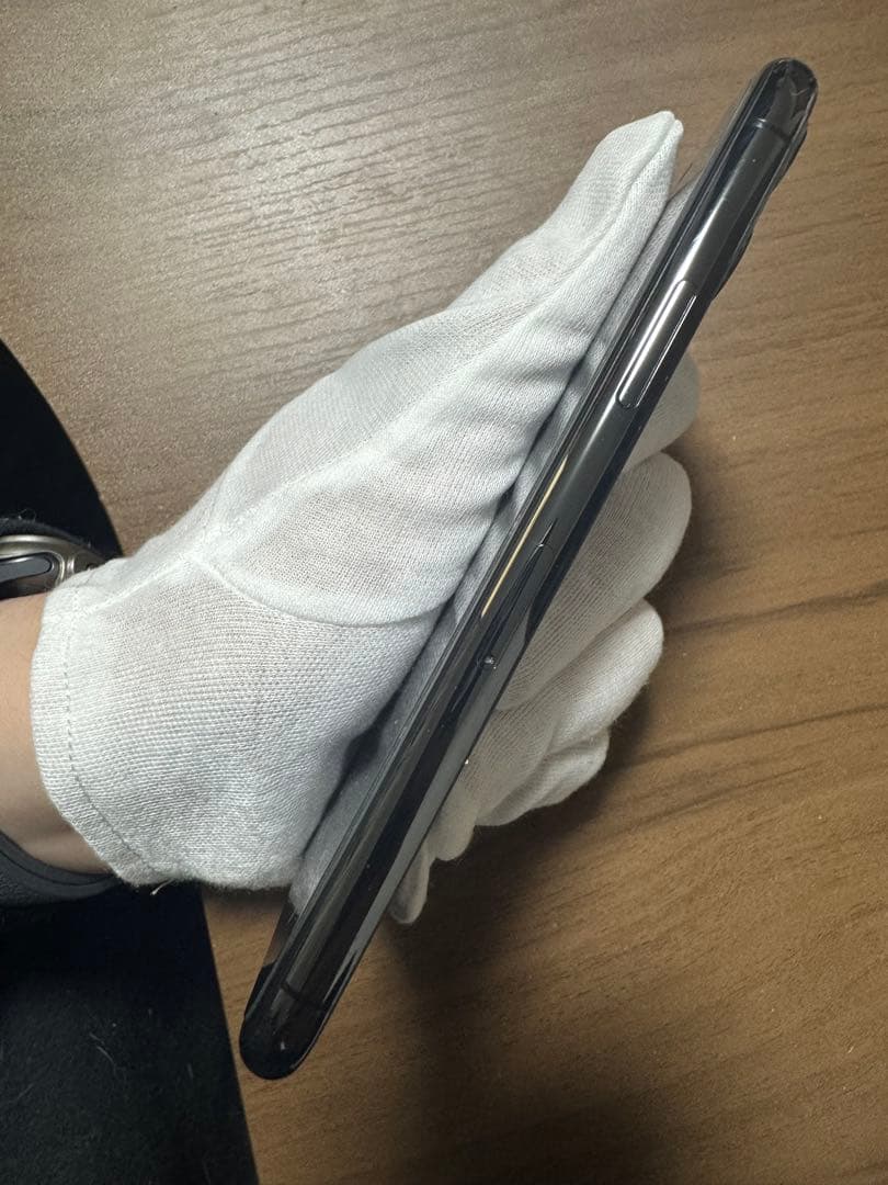 Apple iPhone 11 Pro 256GB 背面割れ カメラ揺れあり