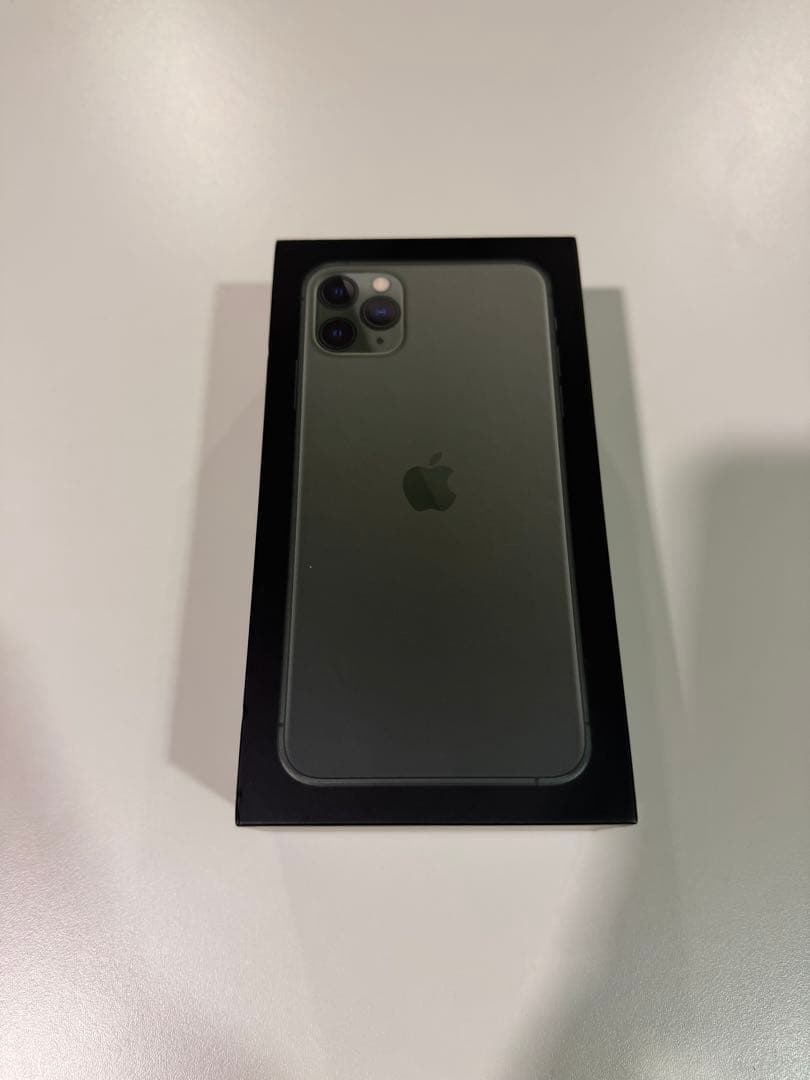 E*n様 Apple iPhone 11 Pro 256GB スペースグレー