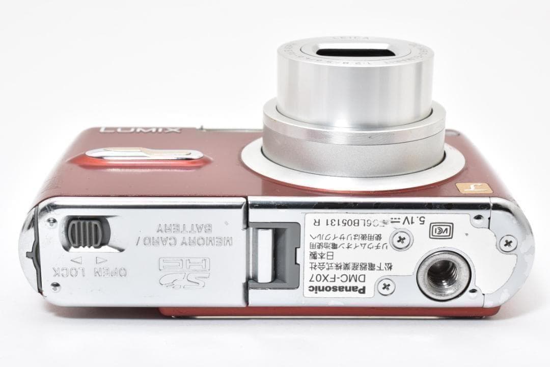 【お値下げ歓迎・美品】Panasonic LUMIX DMC-FX07 レッド