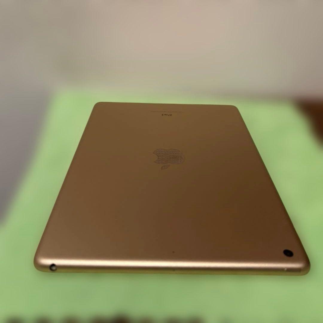 iPad アイパッド　第6世代　128GB