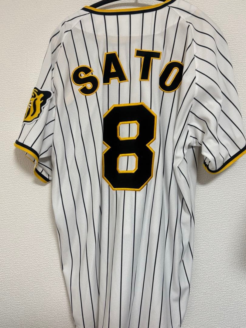 阪神タイガース　佐藤輝明ユニフォーム　L