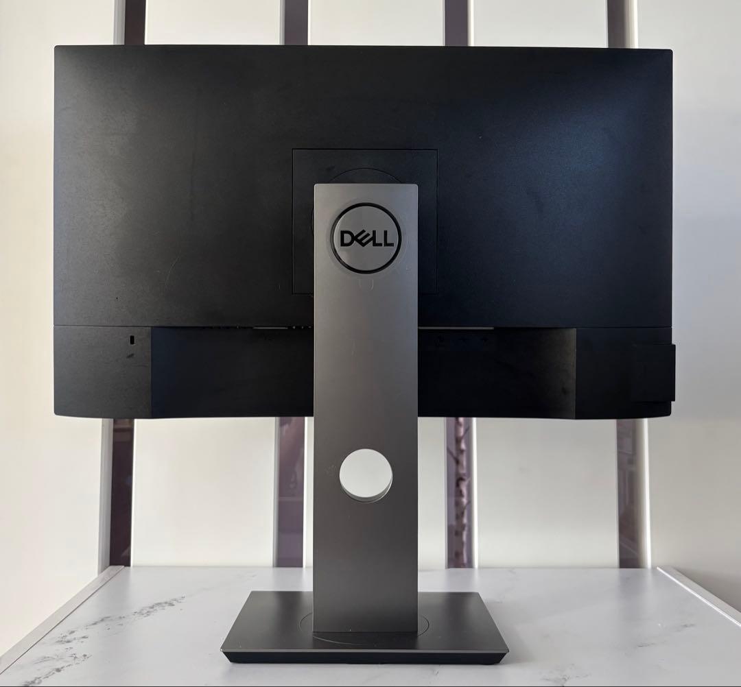 DELL P2419HC 23.8インチモニター　USB-C