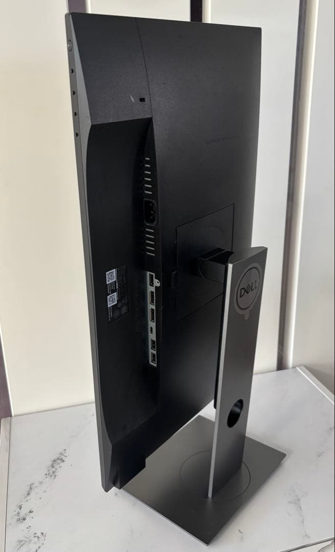 DELL P2419HC 23.8インチモニター　USB-C