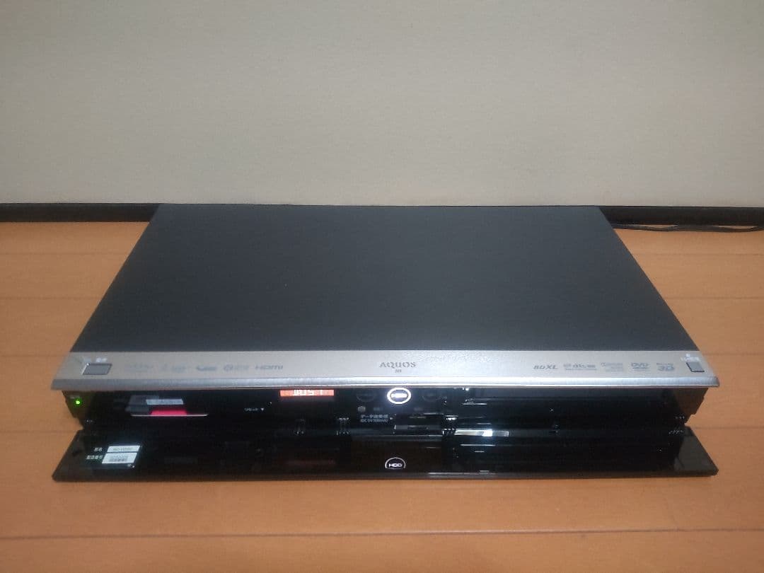 シャープ　AQUOS　BD―W560 500GB→1TB プチメンテ済み