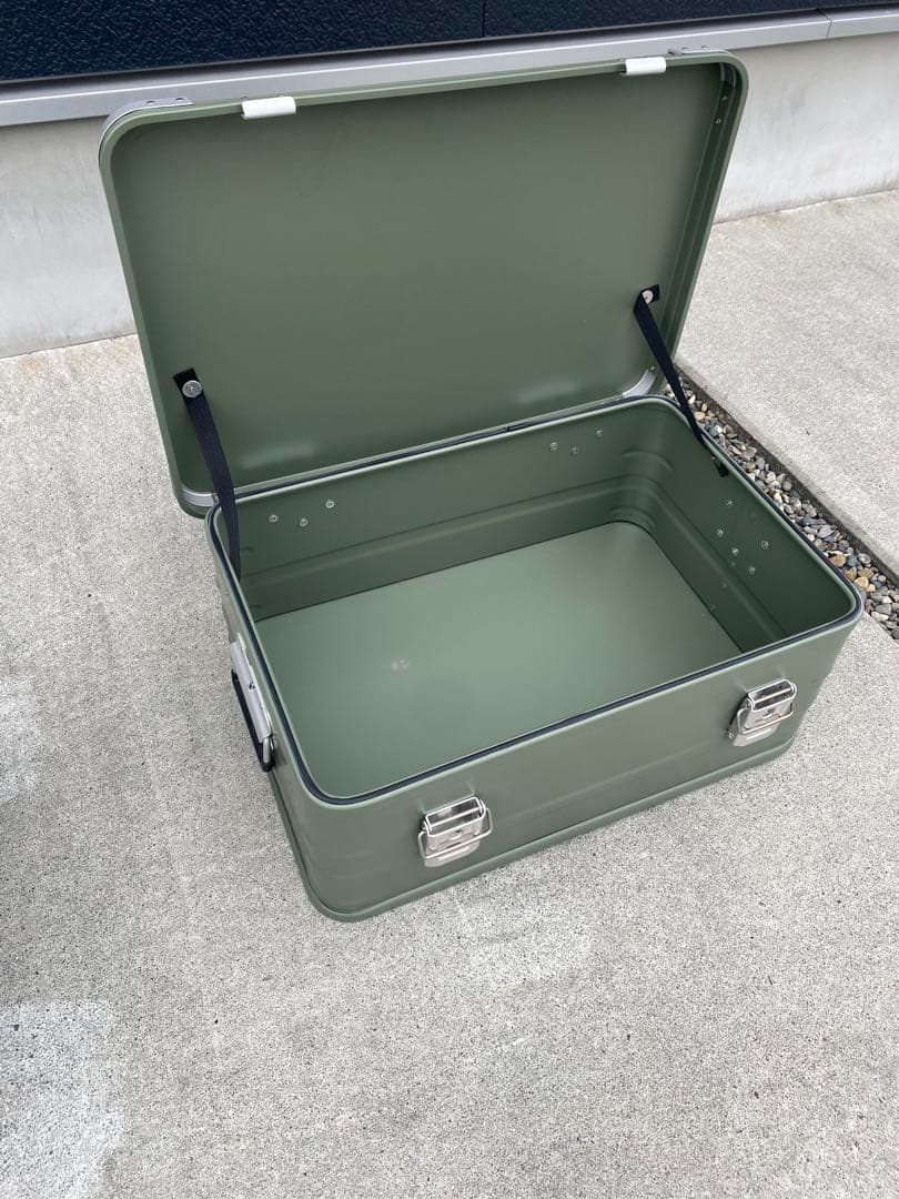 デルタ　コンテナ ２個セット