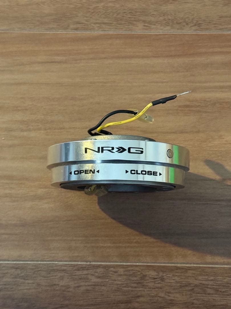 NRG クイックリリース 薄型 ステアリング SRK-400BK