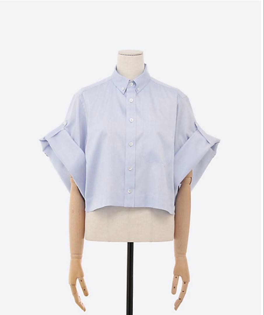 HYKE ハイク　BUTTON-DOWN BELL-SLEEVE SHIRT