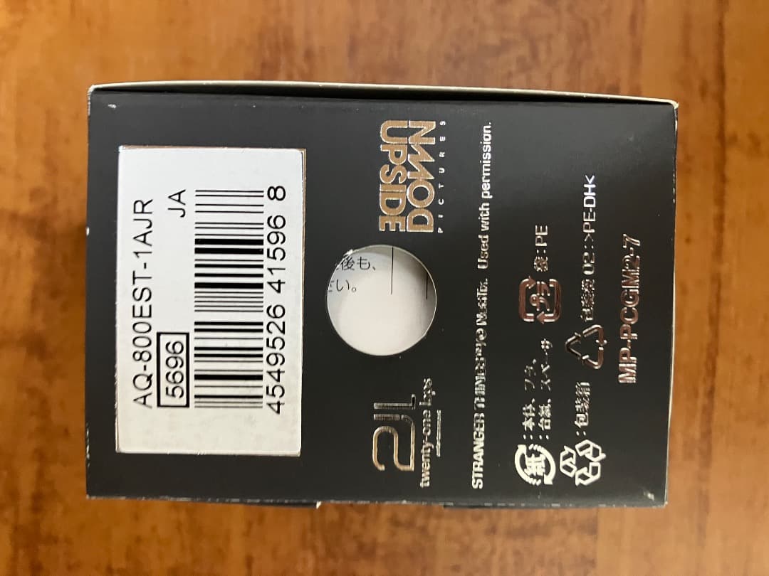 CASIO STRANGER THINGS デジタル腕時計