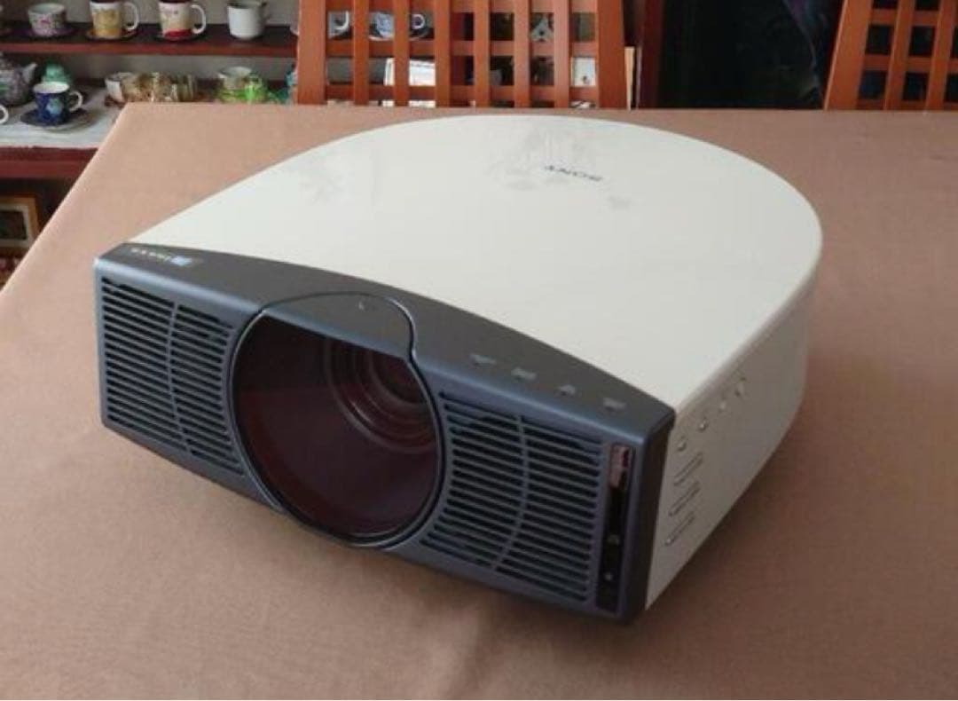 LCDビデオプロジェクター\