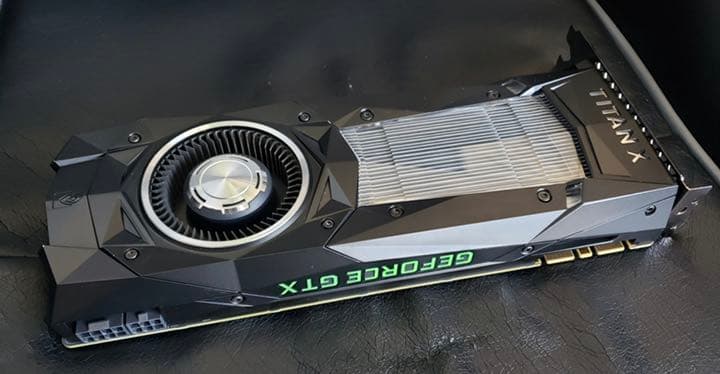 【値下げしました】【グラボ】NVIDIA TITAN Xp