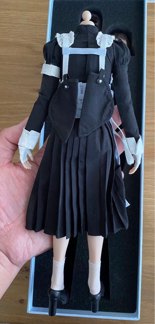 金*か様 I8TOYS「Serene Hound Rus」