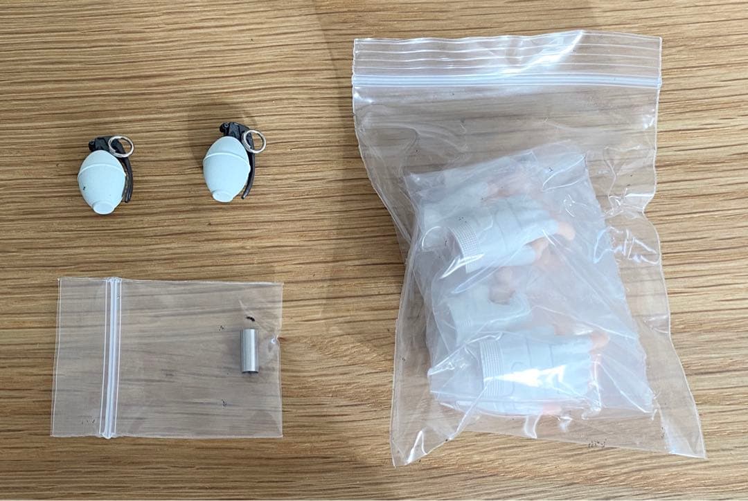 金*か様 I8TOYS「Serene Hound Rus」