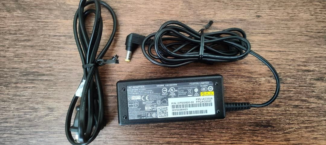 初心者向けノートパソコン！15.6型 富士通 LIFEBOOK core i7