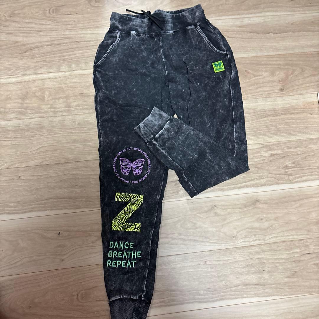 ZUMBAスウェット