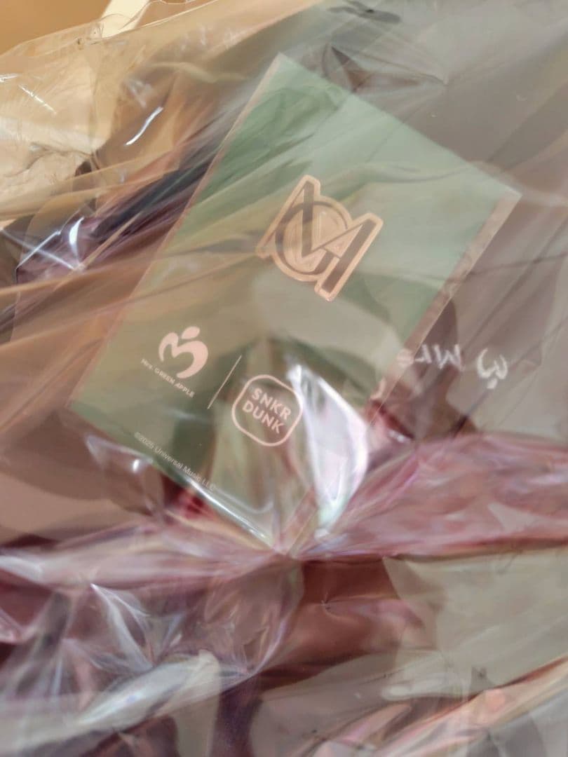 Mrs.Green Apple限定スニダンコラボバケットハット　ピンバッジ付き