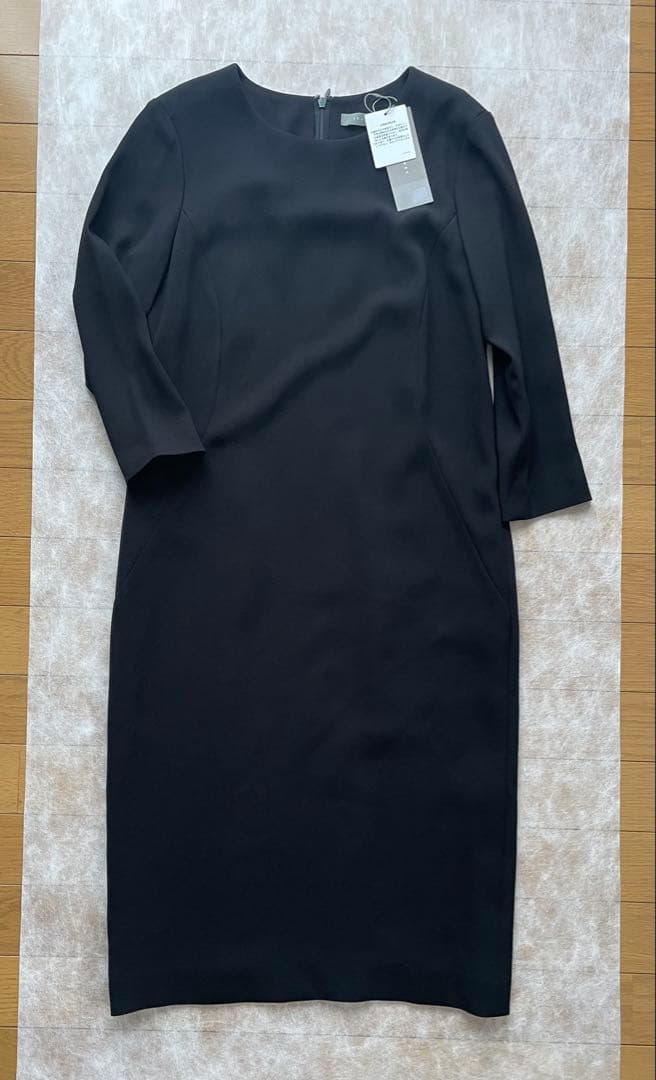 新品　theory luxe 七分袖ひざ丈ワンピース　ブラック　36