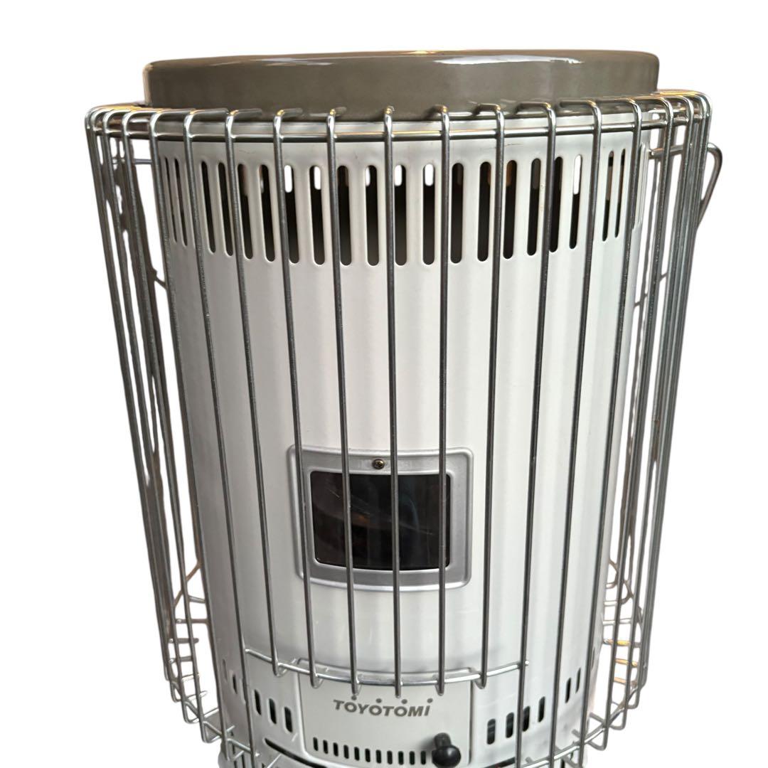 美品　TOYOTOMI KS-67H 石油ストーブ