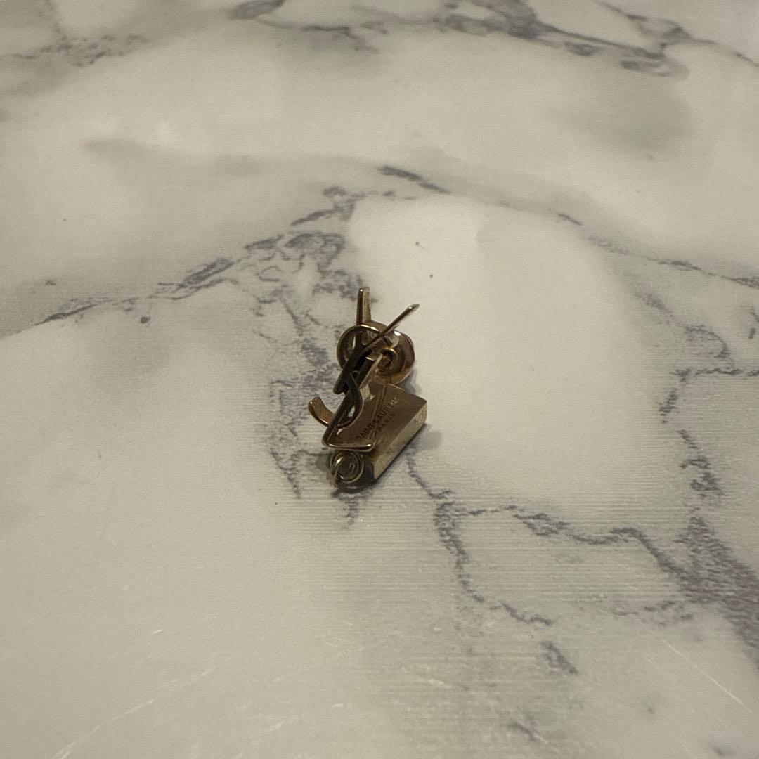 イヴ・サンローラン　カサンドラ シングル イヤリング（メタル＆ラインストーン）