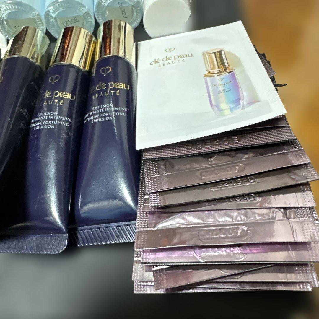 早い者勝ち‼️配送料込‼️ クレ・ド・ポー ボーテ 試供品セット