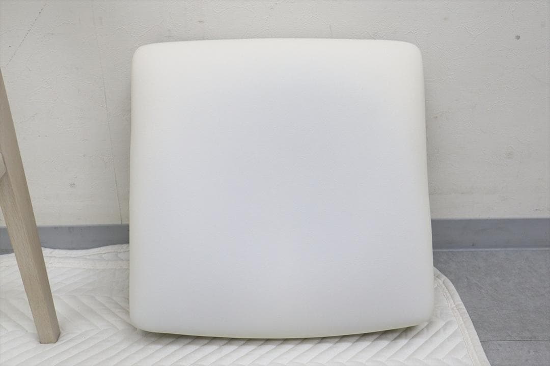 カリモク家具 学習椅子 デスクチェア XT0611 子供用椅子 オーク材