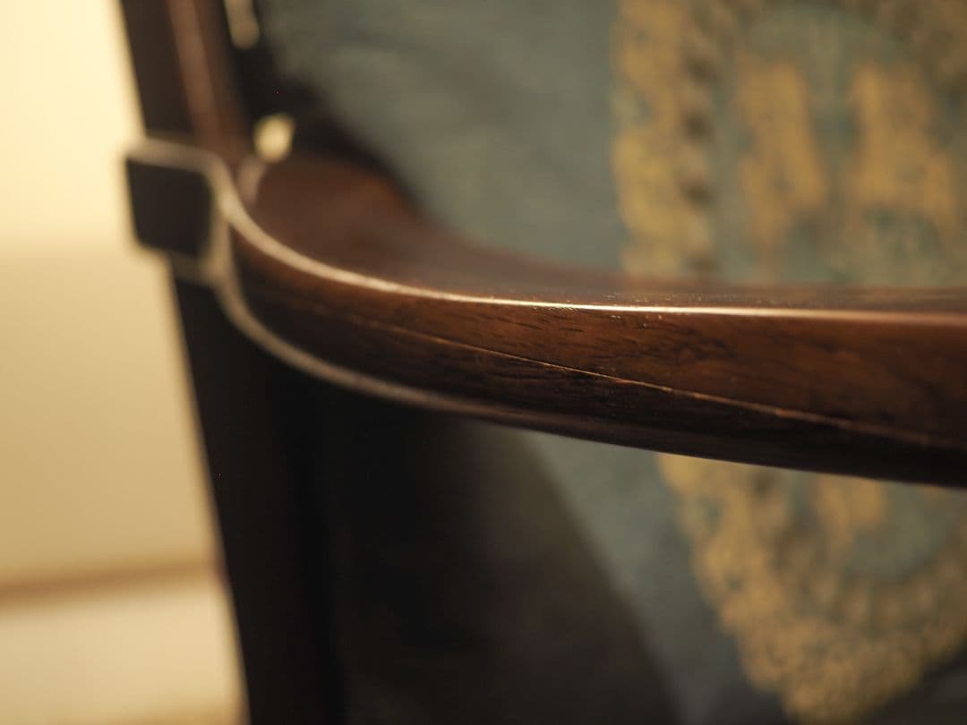 【値引中】“飛騨産業”キツツキアーム1pソファA