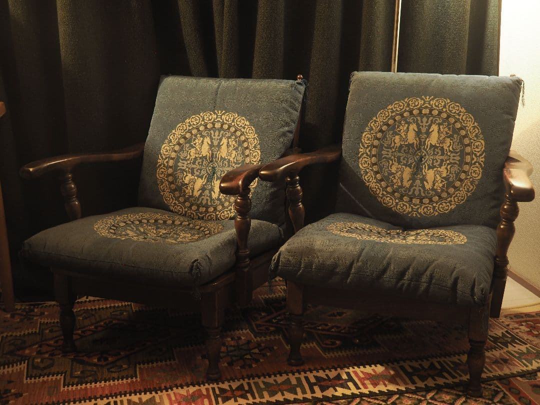 【値引中】“飛騨産業”キツツキアーム1pソファA