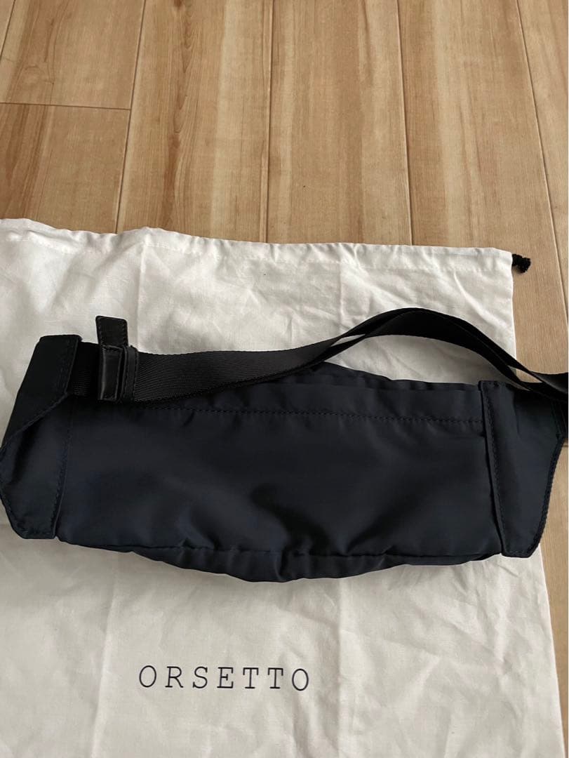 【ピノ】ORSERTO ネイビー ボディバッグ